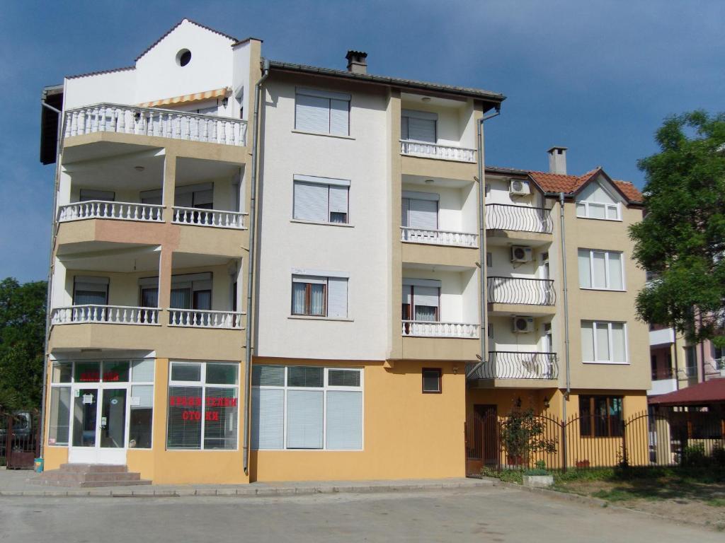 Kirovi House - Guest Rooms Tsarevo Εξωτερικό φωτογραφία